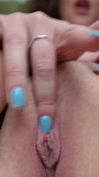 Escaping a Giantess
