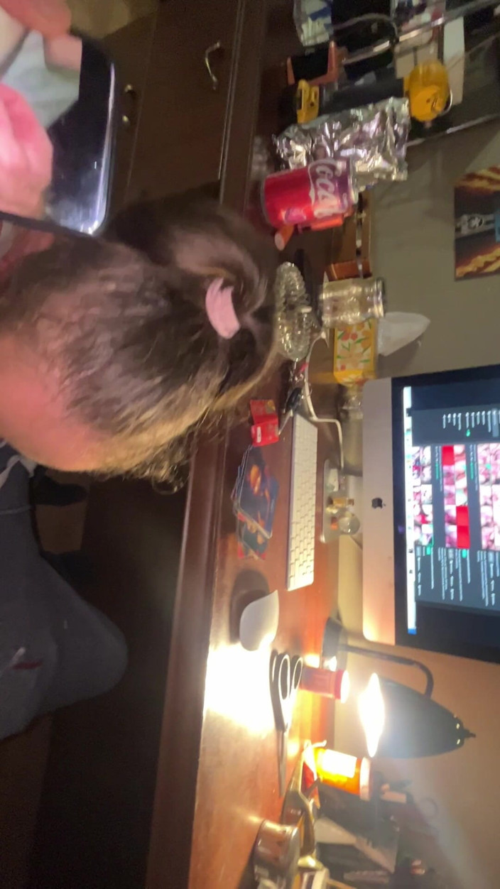 Fuzzynuttz & Pussy galore: Rich Man Slob Job