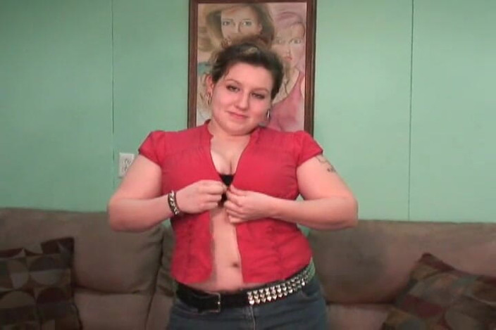 Radical: Chubby MILF casting