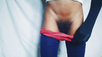 Cross Indian: Fiica mea vitregă m-a prins. Încerc să-mi ejaculez chiloții fiicei vitregă....