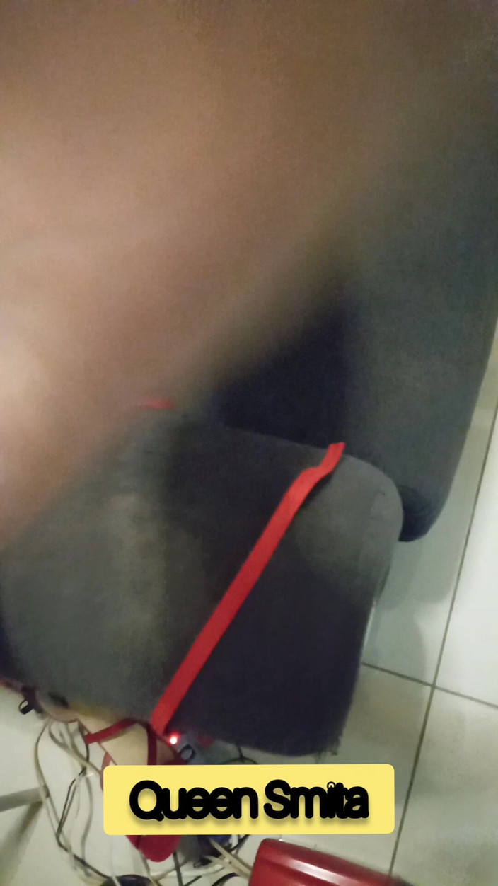 Goddess Silk Smita: Dominatrix Task (engleză + malaieziană)