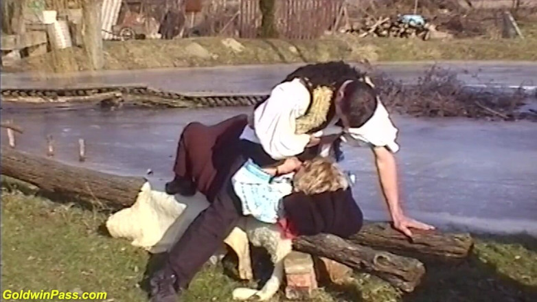 Crazy Old Moms: Ugly granny fucked outdoor