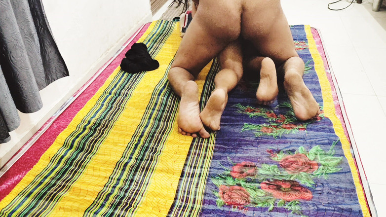 Divyaraj99: con la sua ragazza