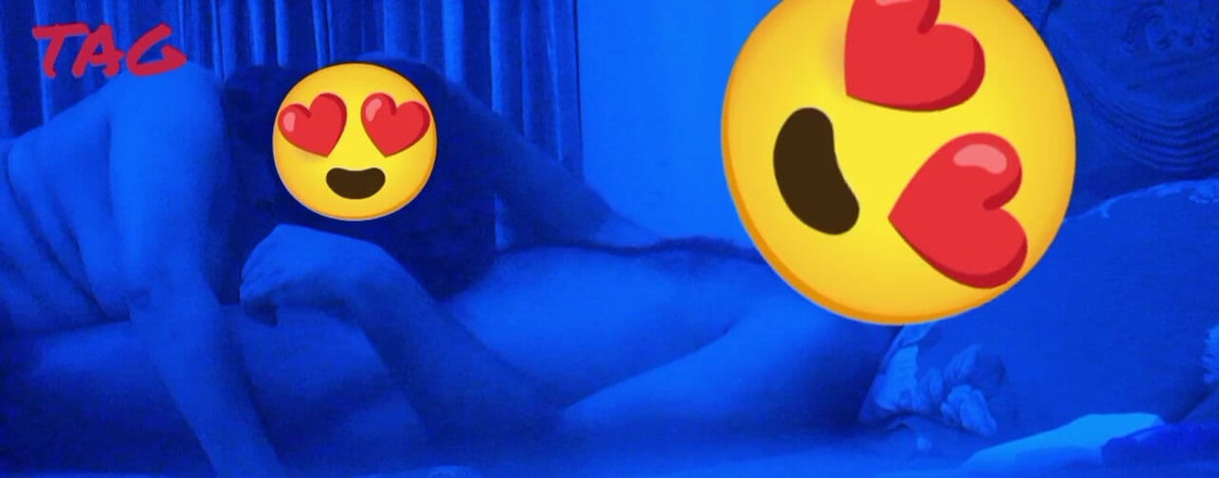 Teensex: 彼氏はデカ尻のガールフレンドとセックスします。