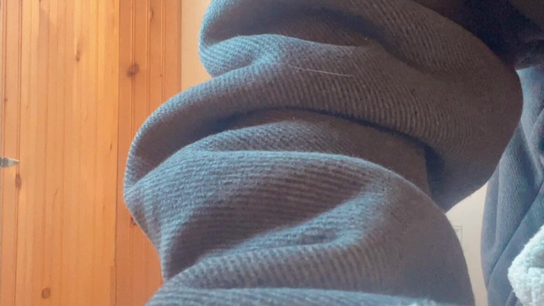 sweethanajapanese: Hana si gadis mungil dengan rambut mungil ini lagi asik...