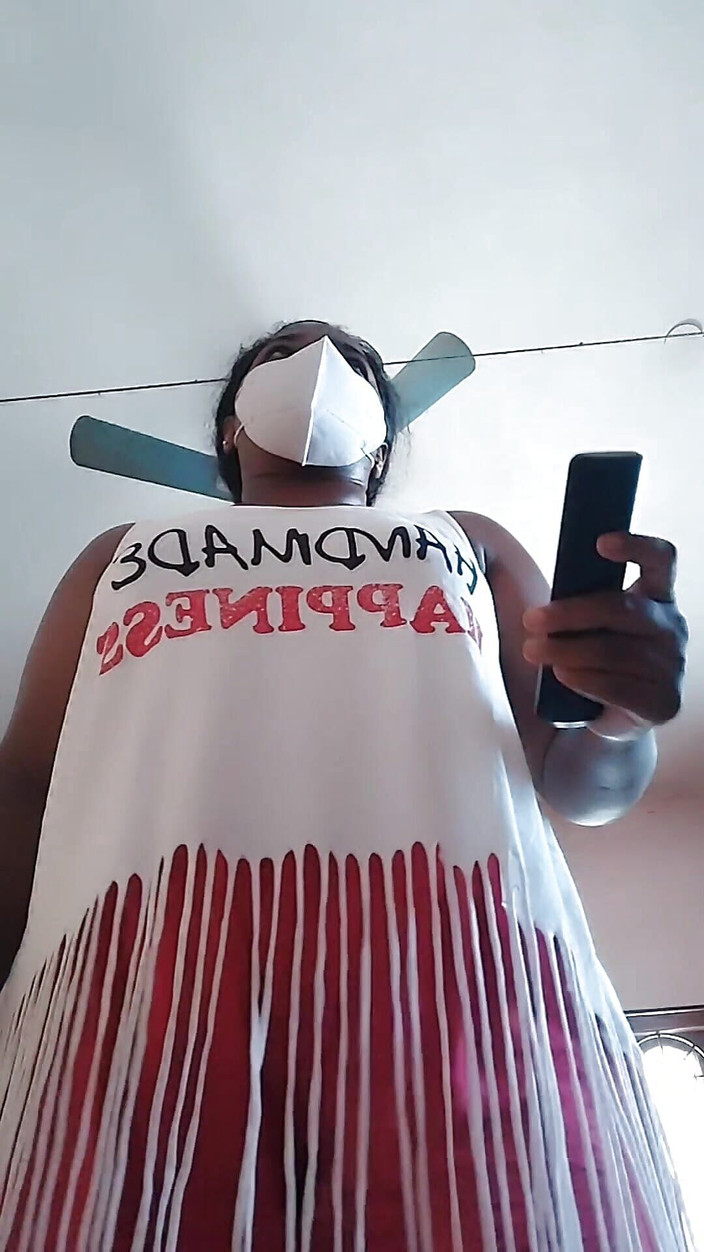 Desi World: インドのダーティバビダンスソロオナニー