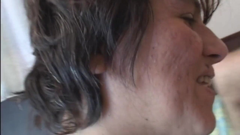 Real Home Made: My best friend's Stepsister - Mature body hair chick gives good...