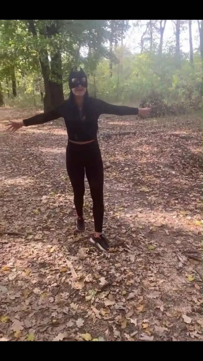 MilfyCalla: 熟女的短片汇编 ep 3i 准备了我的视频汇编。我想要你告诉我，如果你喜欢我吮吸同事的方式