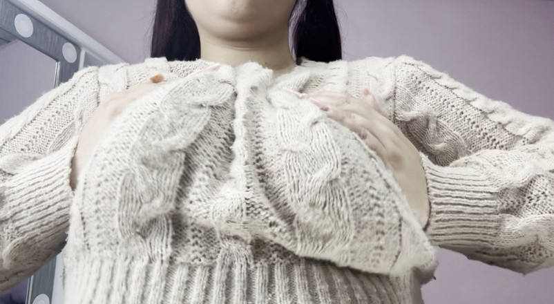 JULY TOMAS: Göğüslerimi emmek Çok seksi, kıvrımlı beyaz bir kızla sevinç