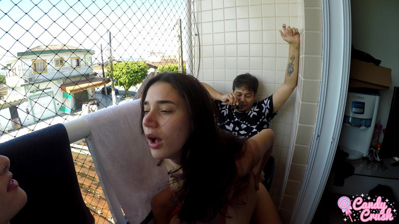 Mano Nico Official: Istriku pengen banget nyicipin kontol besar temanku