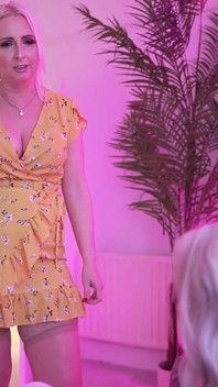 Tough Love : la blonde Gabie et la mamie Tracey 