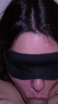 Homemade Blindfolded Amateur Cumshot and Swallow