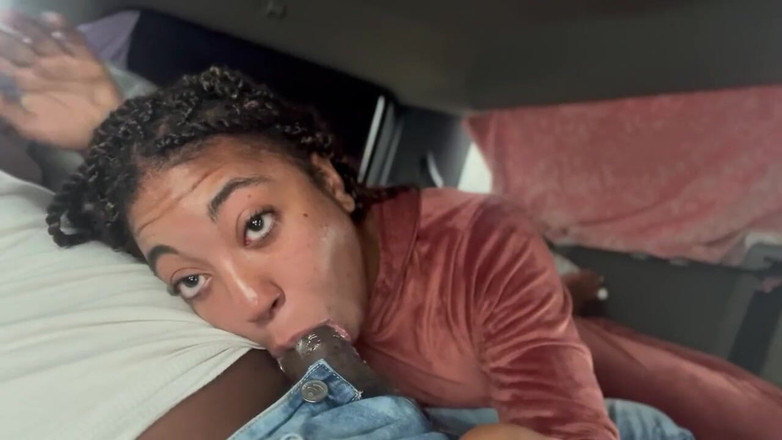 Fijii pornbox: Đụ một người hâm mộ đón tôi trong chiếc xe tải...