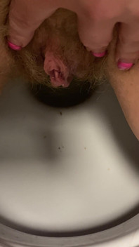 Hairy Pussy Pee and Accidentally Fart, Very Close up View 4K 60fps