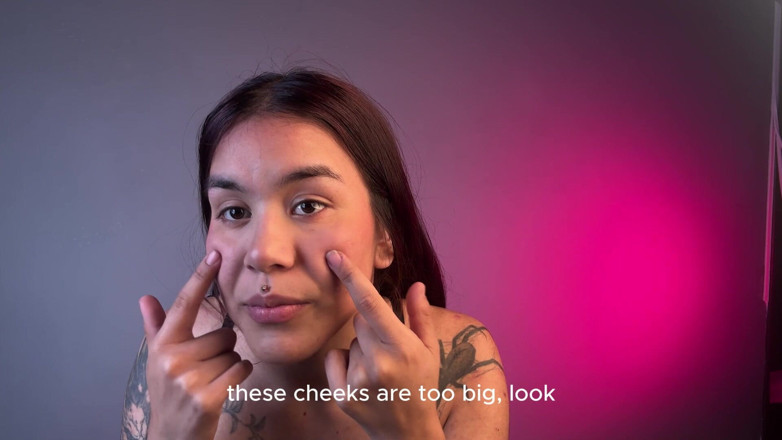 Rollerpublic: Strange Gestures with My Face