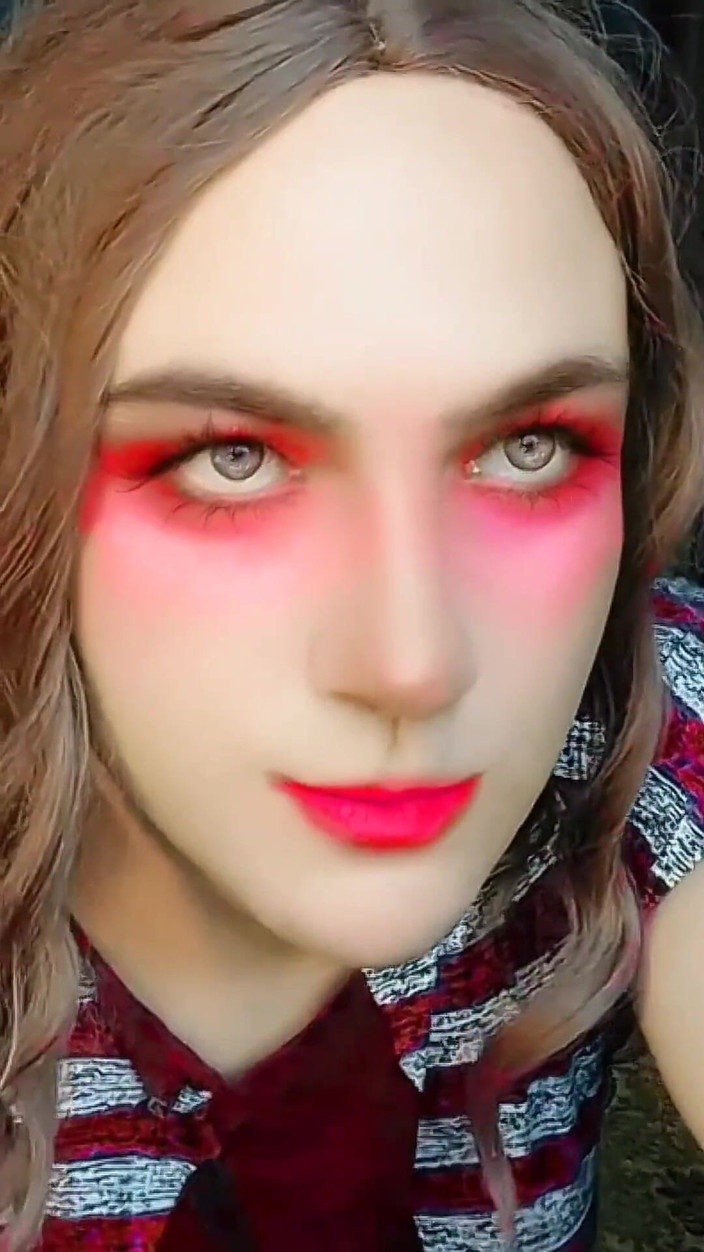 Kitty_Cross: Cosplayer comel berpantat besar crossdresser wanita remaja panas ladyboy transgender...