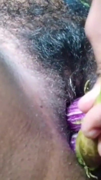 Cute Sri Lankan College Girl Smooth Shaved Solo Show Batu Gedi Dekk Kimba Athule Sapa Ammo