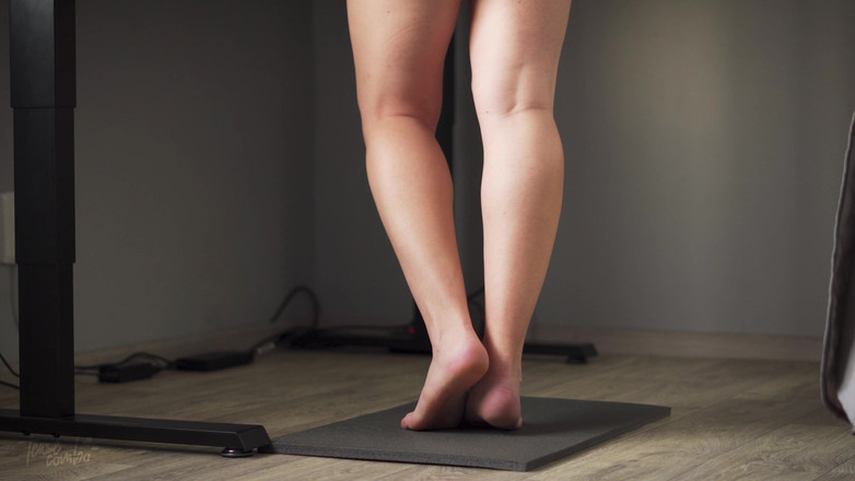 Teasecombo 4K: Watching Teen Calves At Standing Desk