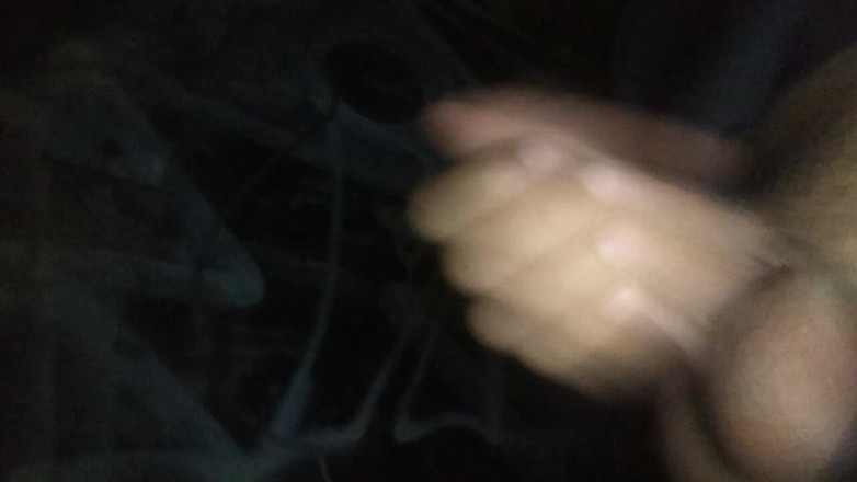 AlexAlejandro13: 골목에서 나를 발기하게 만들었어