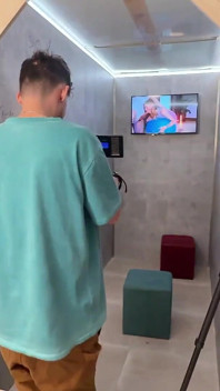 Sex Vlog - Tentando gloryhole pela primeira vez!