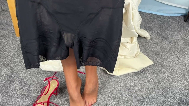 Aunty Sandra vintage girdle queen: Makcik Sandra Dapat Bantuan Hari Moden Vgq73