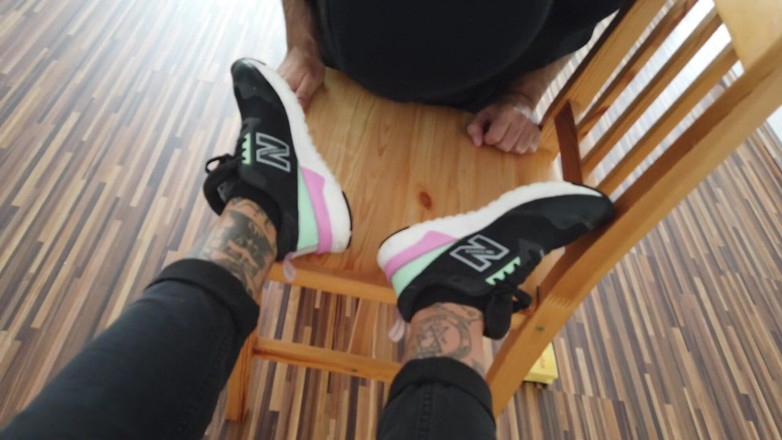 Fetish videos by Alex: Foot slave worships tattooed feet