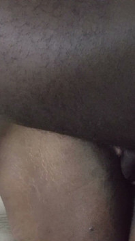 Mia moglie ha detto che avrebbe lasciato che mi scopasse se l'avessi portata in luna di miele, così ho fatto; Tua cognata è davvero brava a letto