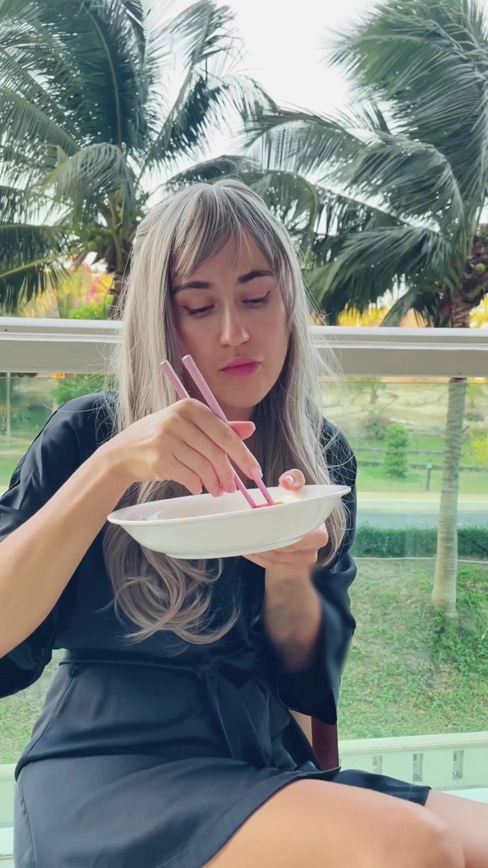 SexTravelers: Me- Sexy Beauty Girl Model. Chopsticks and Exotic Fruits