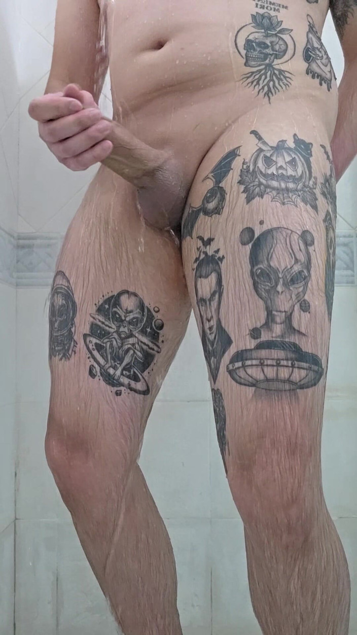 Lkdick8: Chubby ditangkap tersentak di bilik mandi