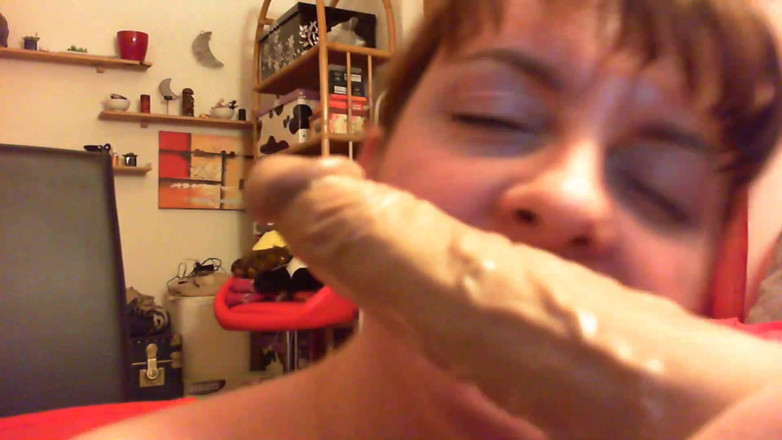 Nicoletta Embassi: Köle benimle gelene kadar hareketlerimi takip et