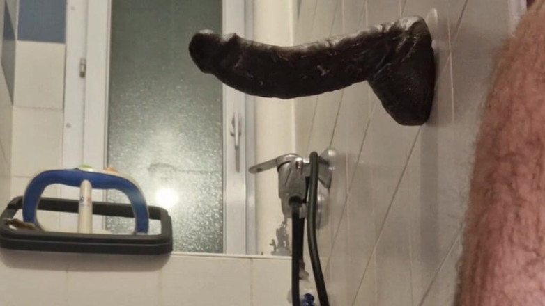 Inconita: Je mencule et suce