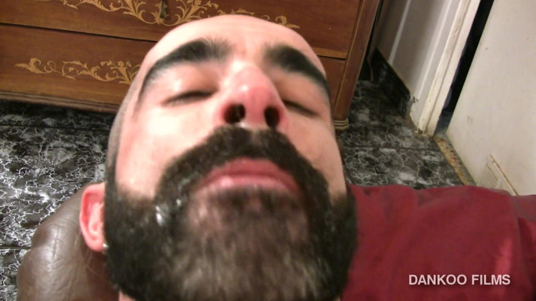 Dankoo Films: Chicos peludos, botas y sexo duro