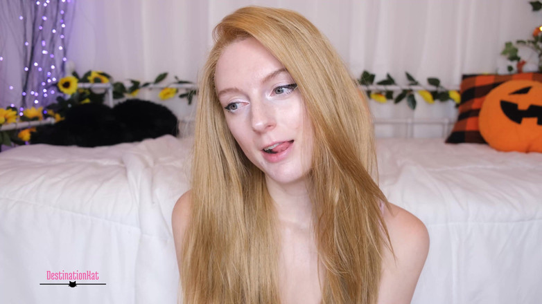 Destination Kat: Instrucțiuni de masturbare amorțite