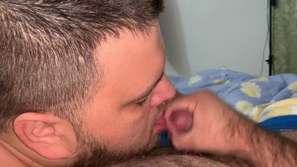 eljodedor31: La paffuta si mangia il mio cazzo