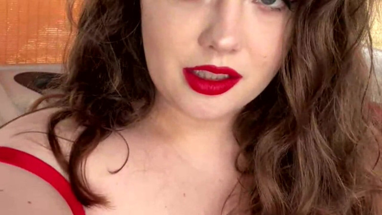 Prettyin puddles: BBW Hot Tub Squirting Livestream