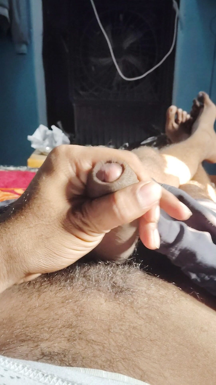 Xxxboyengi: Деші хлопець мастурбує