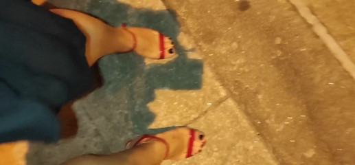 Joana Love: Dipendente da gambe