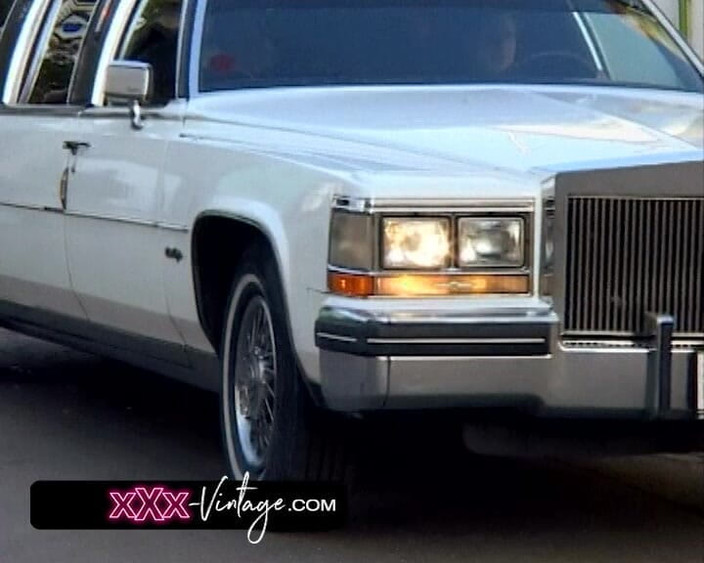 XXX-Vintage: Analna orgia w magazynie