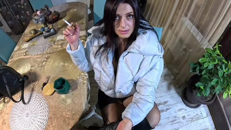 MilfyCalla: 퇴근 후 팬티 없음 - 파란색 푹신한 다운재킷 BJ, 후배위 스타일 및 더블 정액 333