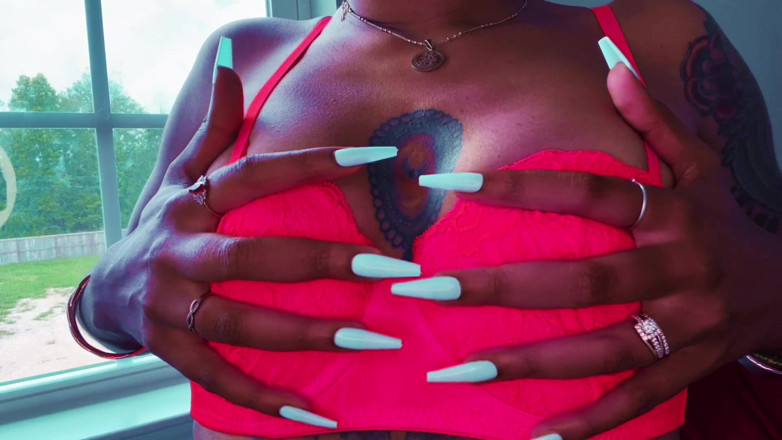 Mya Mula Goddess: Claws