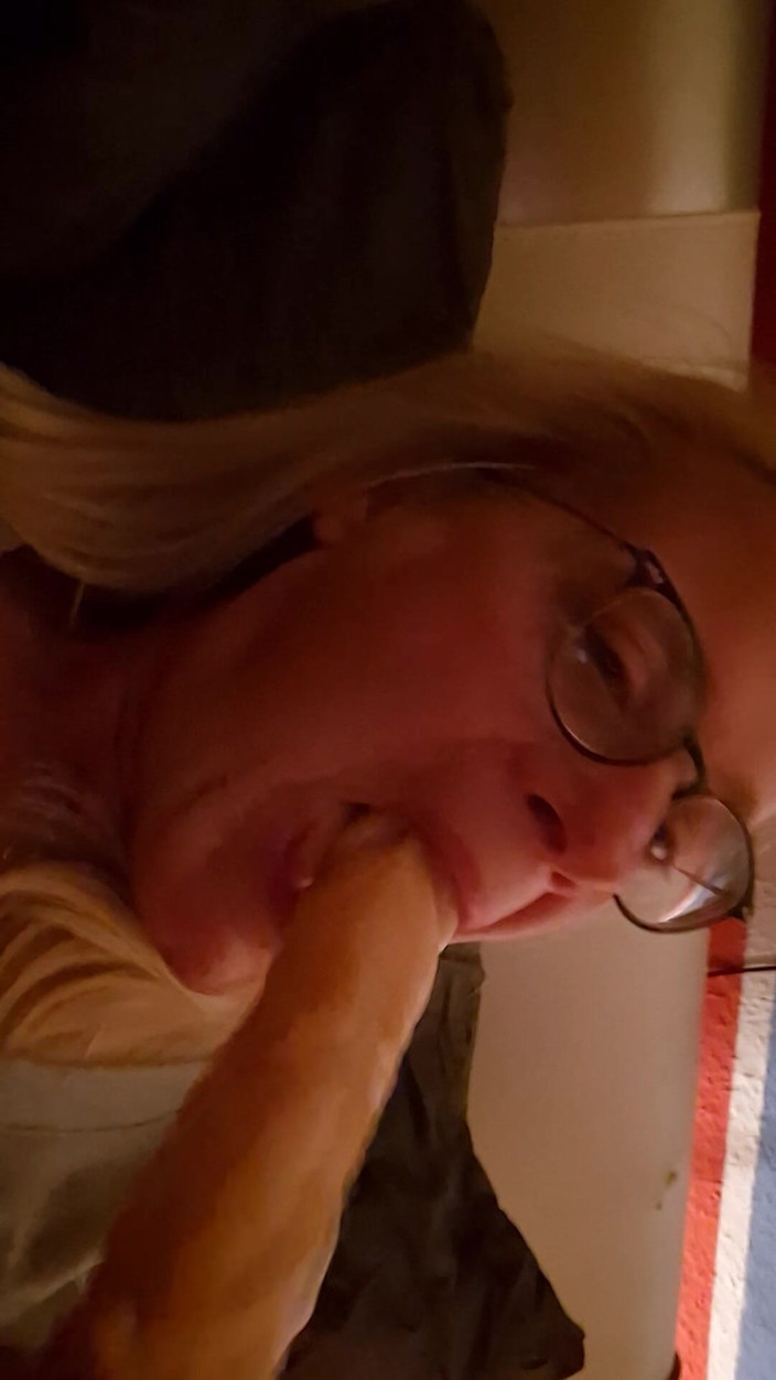 SexyMilf45: Dildo Kočička