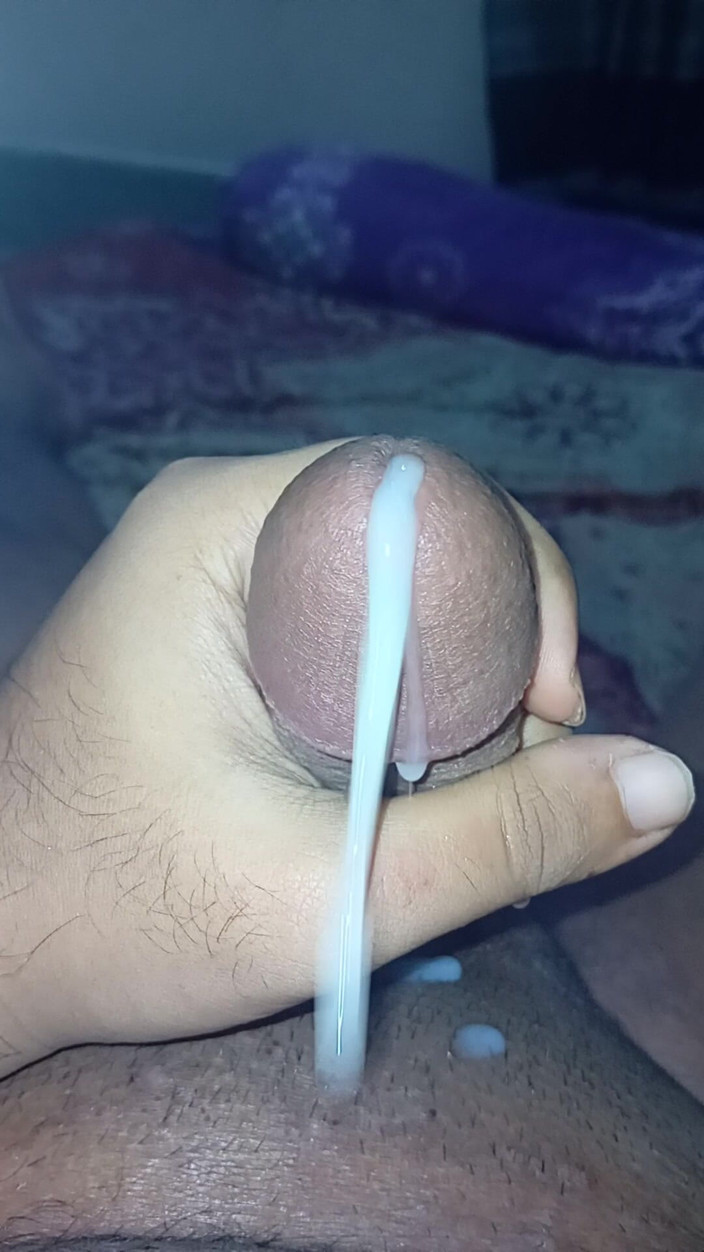 Rocky elite: 嘿女孩想要操逼来吮吸我