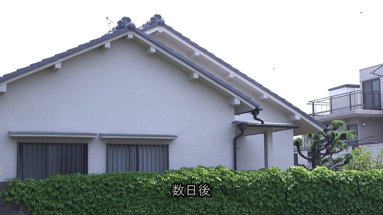 MBM3988: M625g05 matka, která je stále libid, není spokojená se svým...