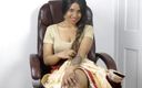 Sexy Lily: Sappige Indische Bhabhi geile Lily in sexy sari