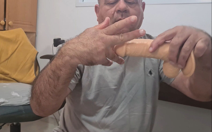 Ilovetobenaked: Huping a tarda notte, succhia dildo e munge.