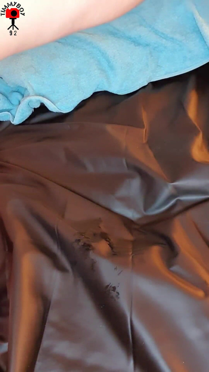 Timmyboy: Timmyboy a încercat un vibrator gonflabil cu balon uriaș în latex - vibrator...