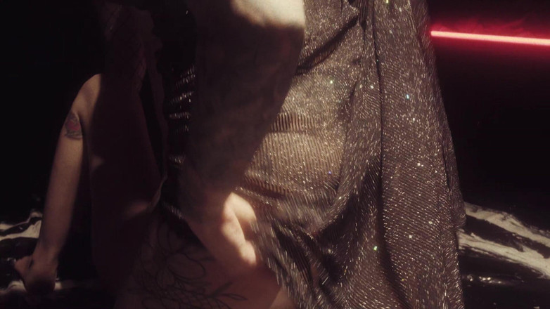 SkinVision: 108 Minutes of Horny Sluts - Visions: Luna Luxxx - Full All-girl...