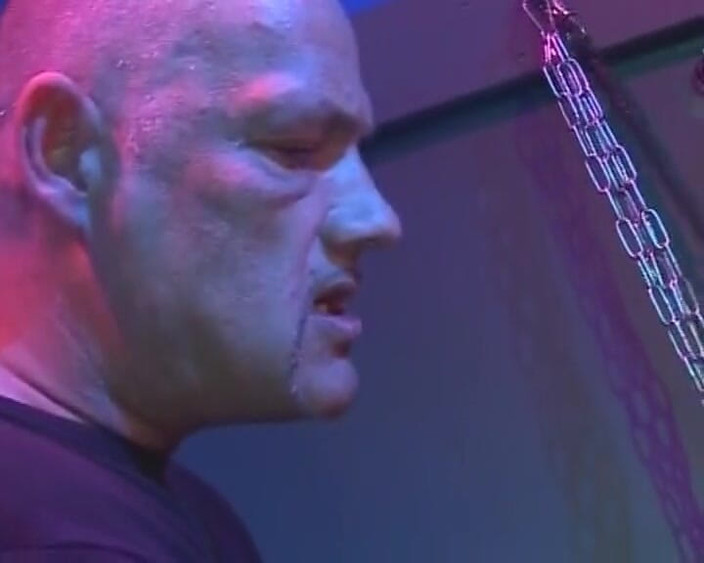 Deutsche XXX Filme: Svázané německé děvky si užívají drsnou BDSM čtveřici