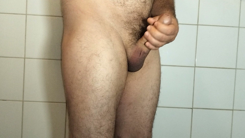 Uhri: baathroom men hastamaithun