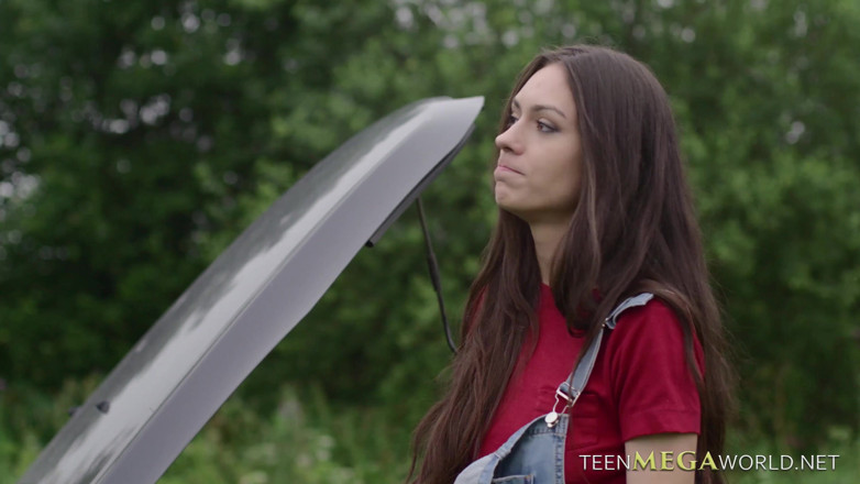 Teen Mega World: X-angels - pendaki yang beruntung
